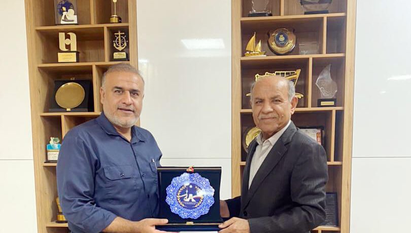 53528cf8-fd15-4e88-91b6-f9e9f7c07f39