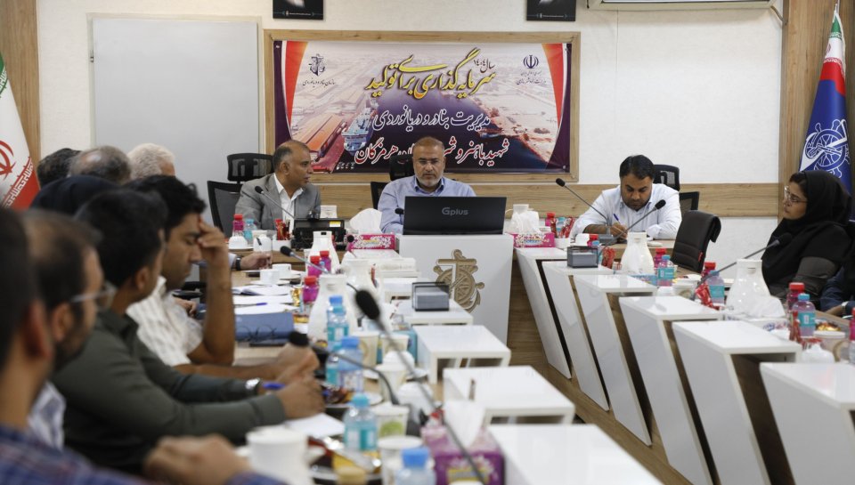 photo_5886241912141235215_w