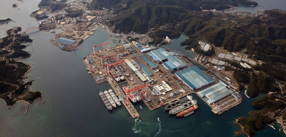 111006_916 111006_916