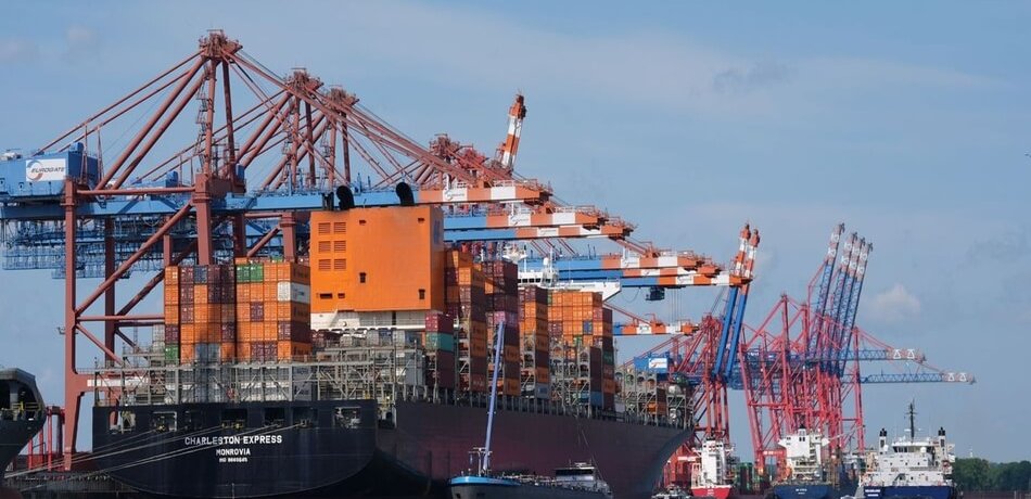 کشتیرانی+HAPAG-Lloyd