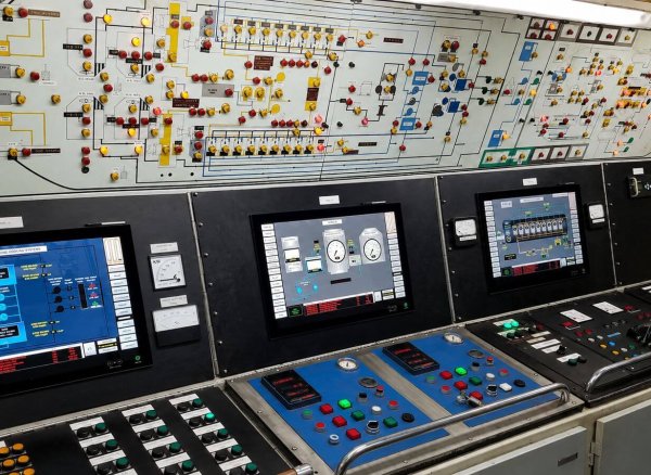 MES_Vessel_Machinery_Control_System_Modernized